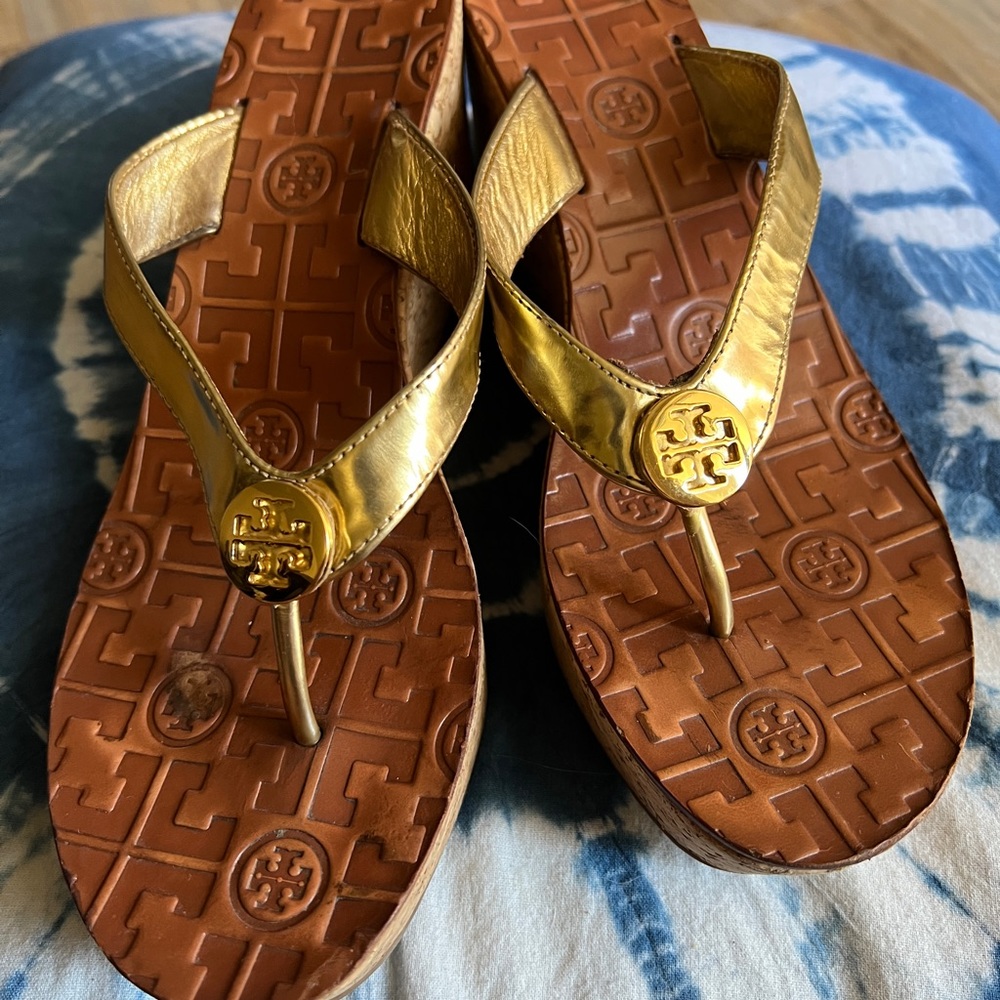 COPY - TORY BURCH - Cork Wedge Pladform Thong Sandal 7.5